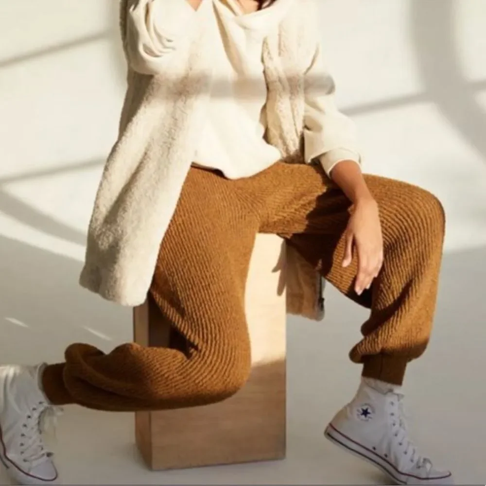 New Free People Logan Pass Knit Balloon Jogger Pants in Brown Size L
